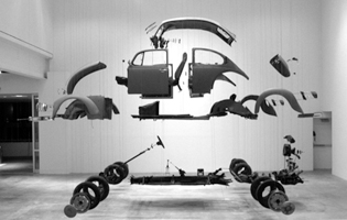 MAS-CAAD-MOD01-DAMIAN_ORTEGA-COSMIC_THING_2001.jpg