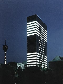 megazeichen_01.jpg